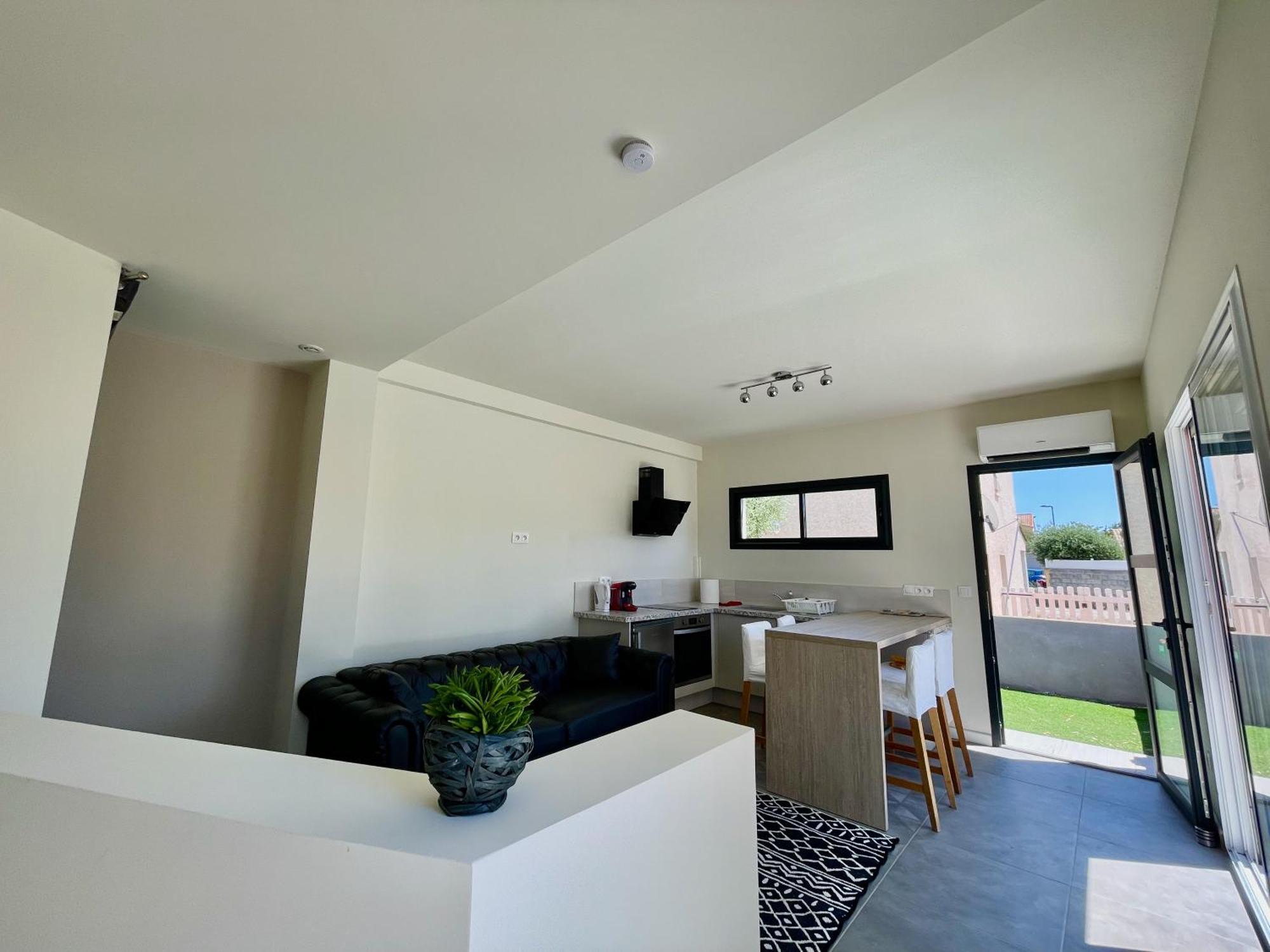 Appartement Souplex Jardin Proche Autoroute, Plages Et Attractions, Wifi - Tv, Calme Bessan Экстерьер фото